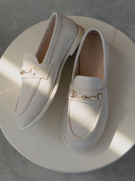 Beige suede loafers with drawstring